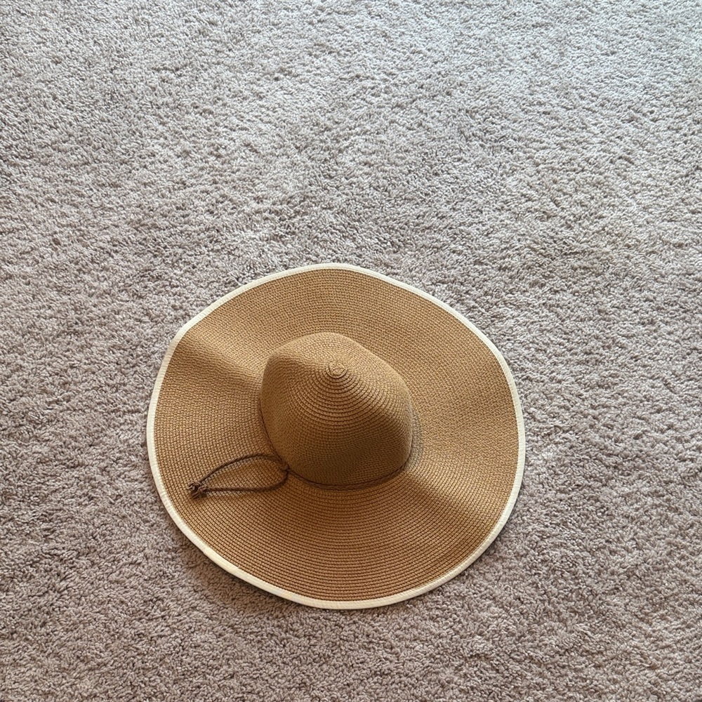 Wide Brim Straw Sun Hat - Tan with Cream Trim